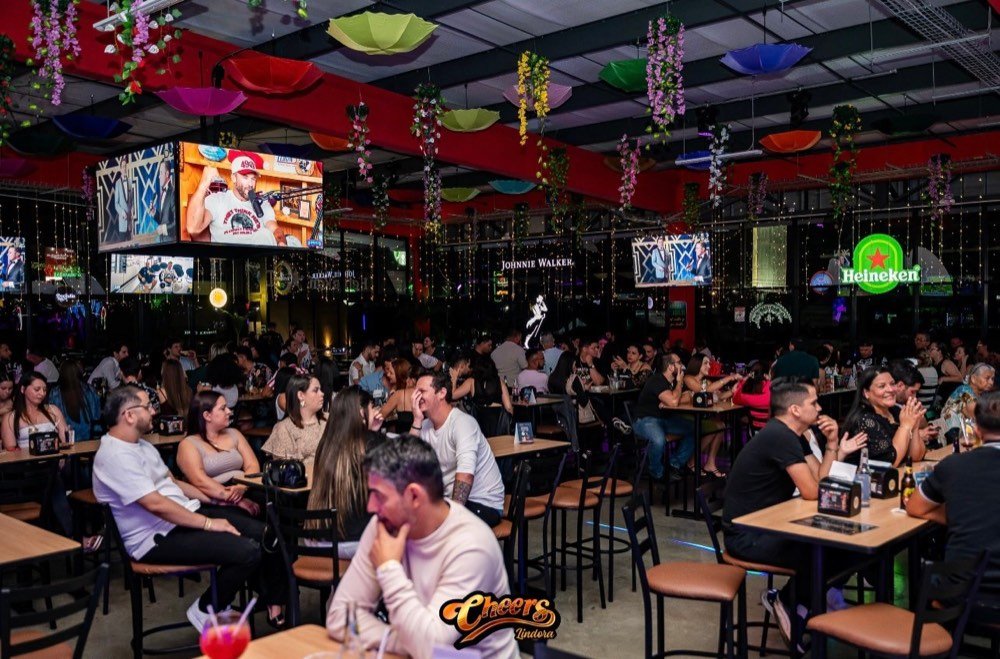 Barra de Cheers Lindora